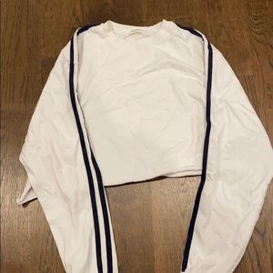 white crop sweatshirt